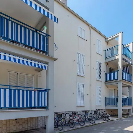 Apartment Batana